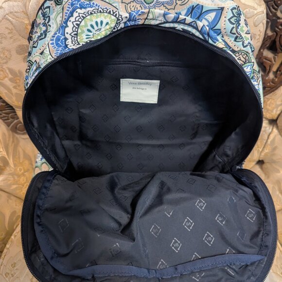 Vera Bradley Women's Lighten Up Essential Large Backpack - Picture 4 of 8